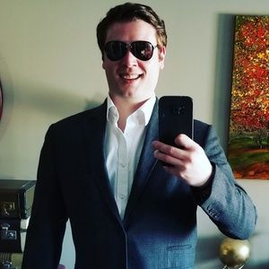 Meet your Posher, Evan